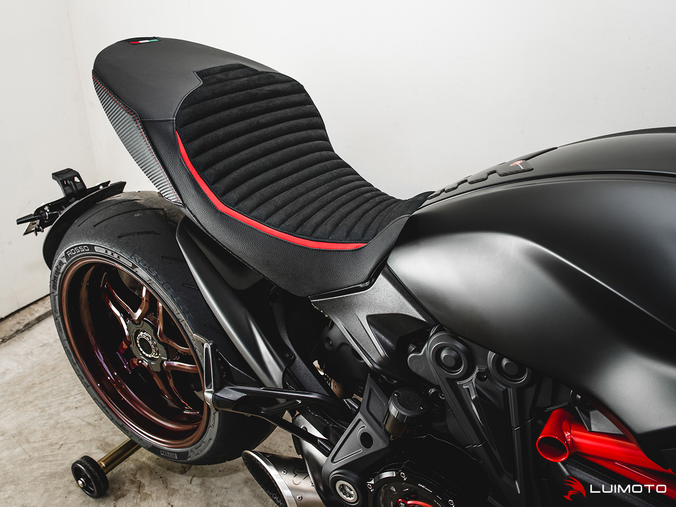 Classic Sport Seat Covers for the DUCATI DIAVEL 1260 19-20 7 Classic Sport Seat Covers for the DUCATI DIAVEL 1260 19-20 - Image 7